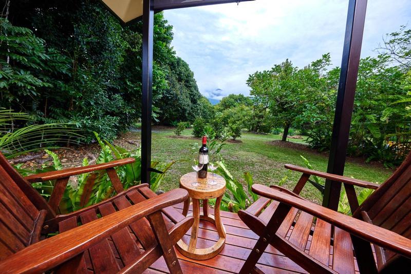 Bed and Breakfast Cape Trib Farm Кейп-Трибьюлейшн Экстерьер фото